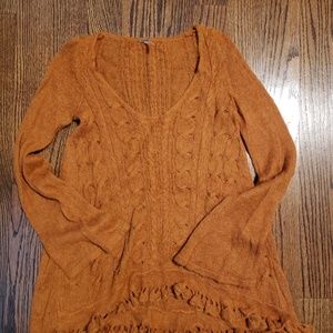 Free people camel sweater bell sleeves